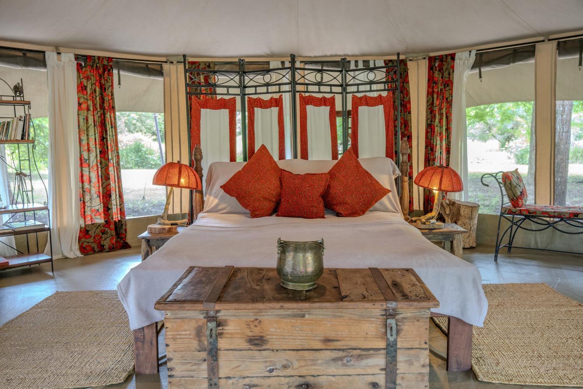 Dolly Farm & River Camp, Luxury Tents Usa River Luaran gambar
